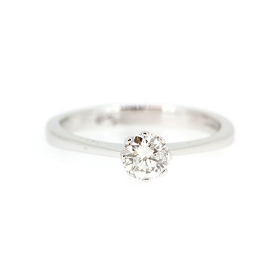 18ct White Gold Diamond Solitaire